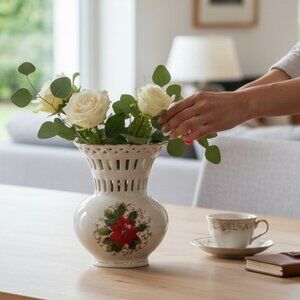 VTG Essex Mfg. Reticulated Lace Vase Red Poinsettia Florals White Gold Trim